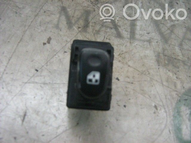 Hyundai Accent Electric window control switch 