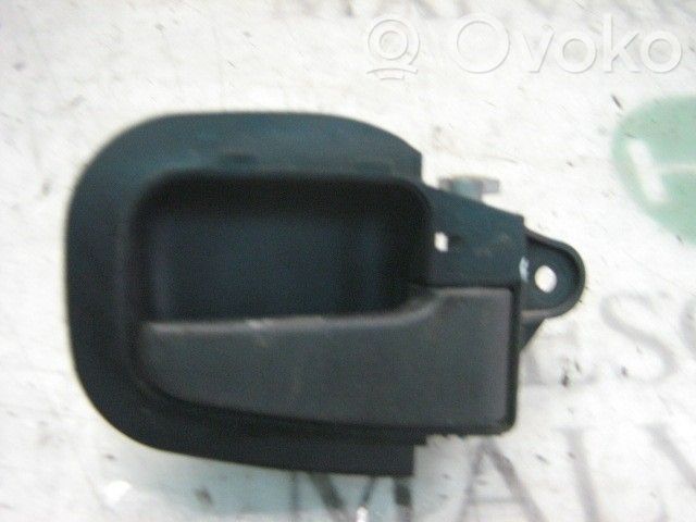 Manecilla interna puerta delantera   51211960808