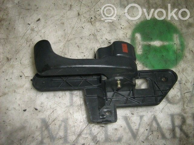 Alfa Romeo 145 - 146 Poignée inférieure de porte avant