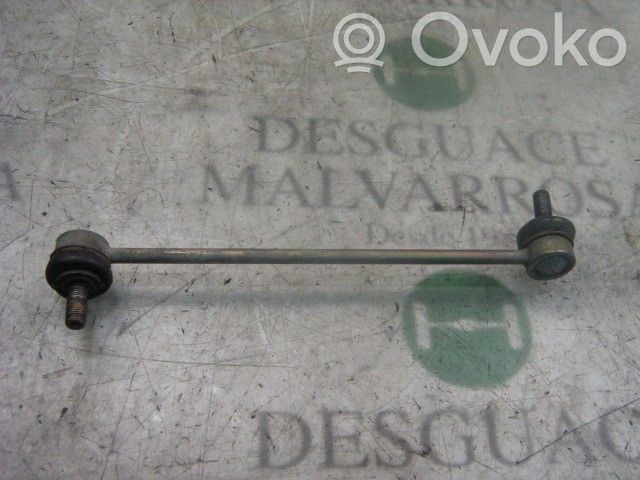 Articulación de barra estabilizadora delantera