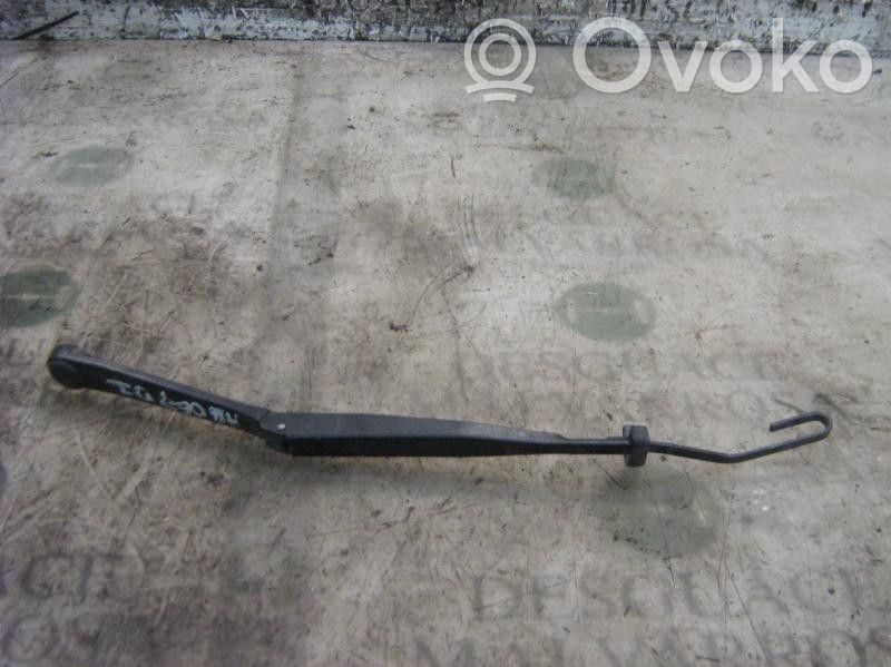 Alfa Romeo 156 Bras d'essuie-glace avant
