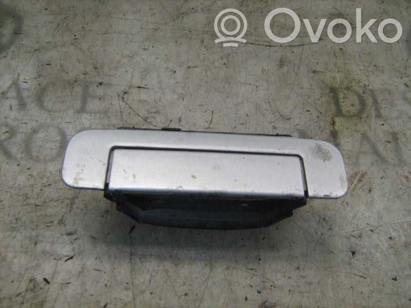 Takaoven ulkokahva   4A0839205F
