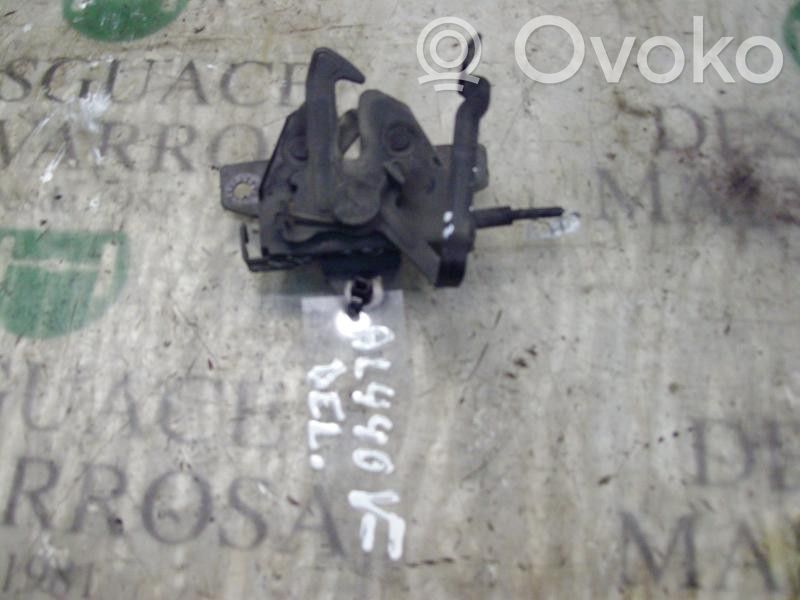 Hyundai Matrix Tie down hook / loop 