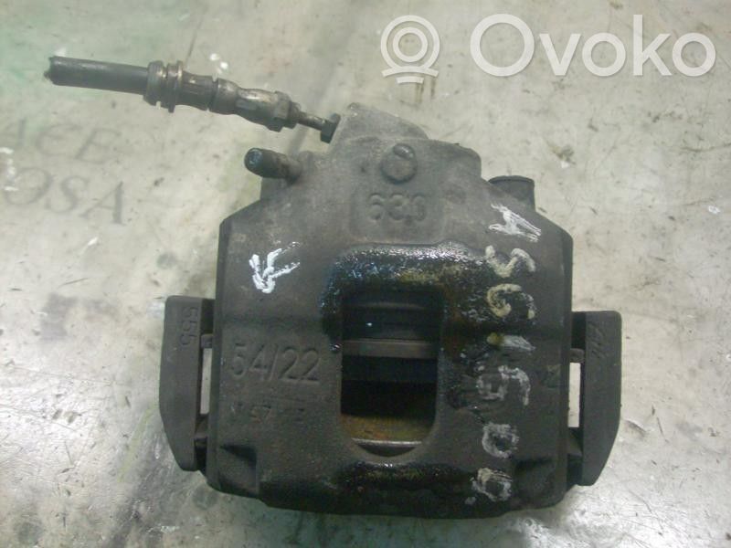 Caliper de freno delantero