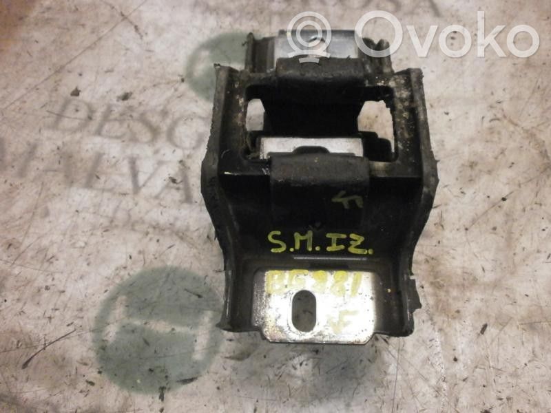 Soporte de montaje del motor