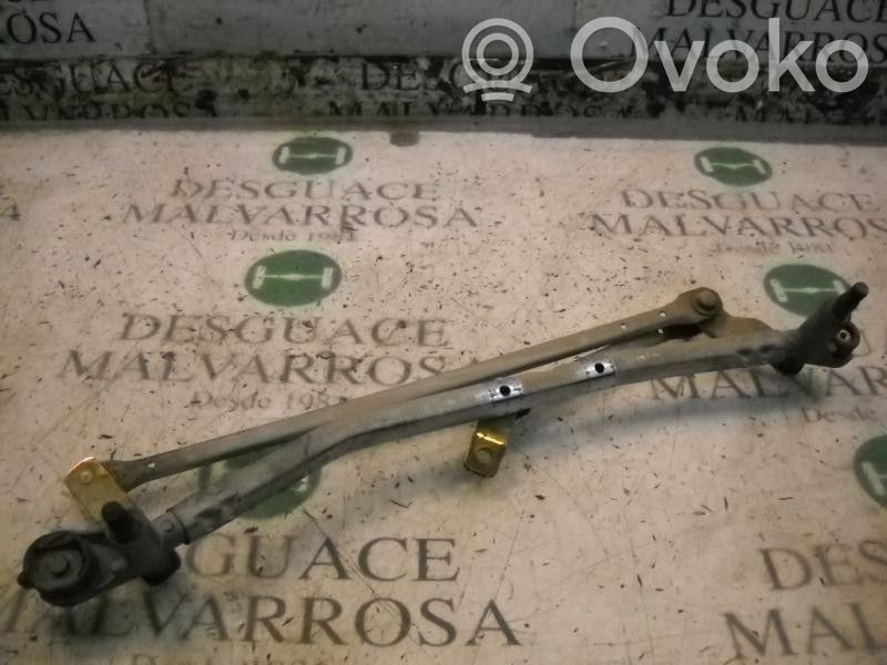 Front wiper blade arm