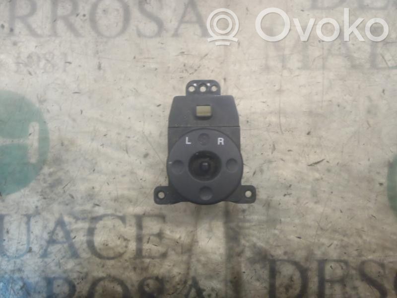 Hyundai Accent Interruptor del espejo lateral 