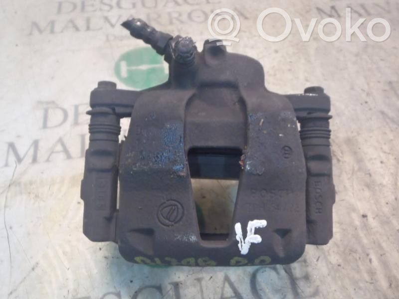 Caliper de freno delantero