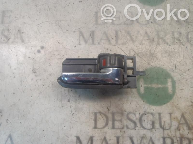 Manecilla interna puerta delantera   6920502110B0
