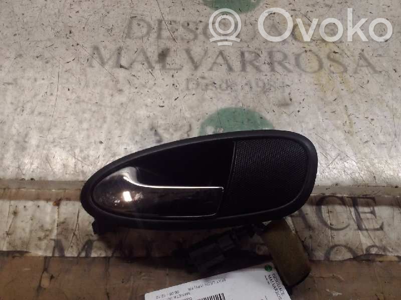 Manecilla interna puerta trasera   5P0839114C1UQ