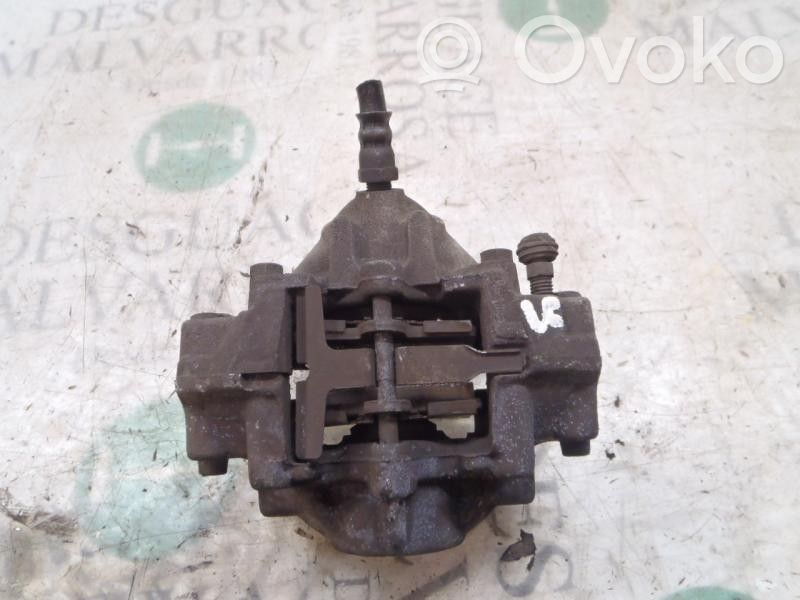 Mercedes-Benz C W203 Supporto della pinza del freno posteriore