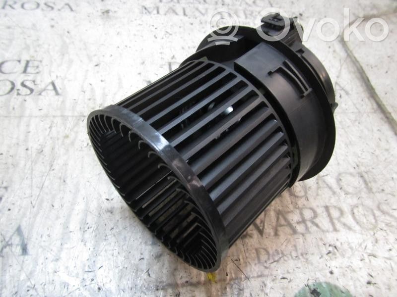 Peugeot 208 I Ventola riscaldamento/ventilatore abitacolo
