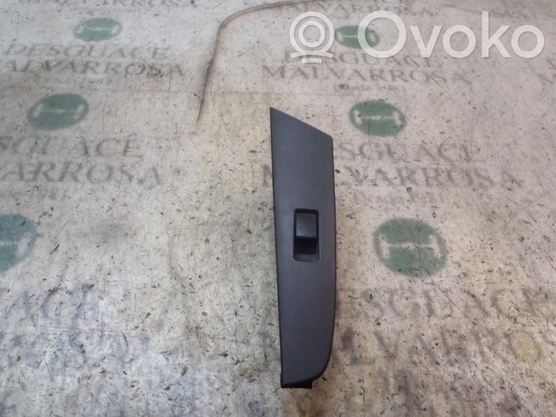 Interruptor del elevalunas eléctrico