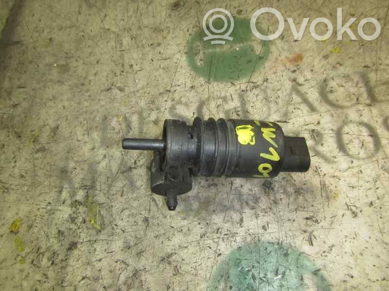 Volkswagen Passat Alltrack Pompe de lave-glace de pare-brise 