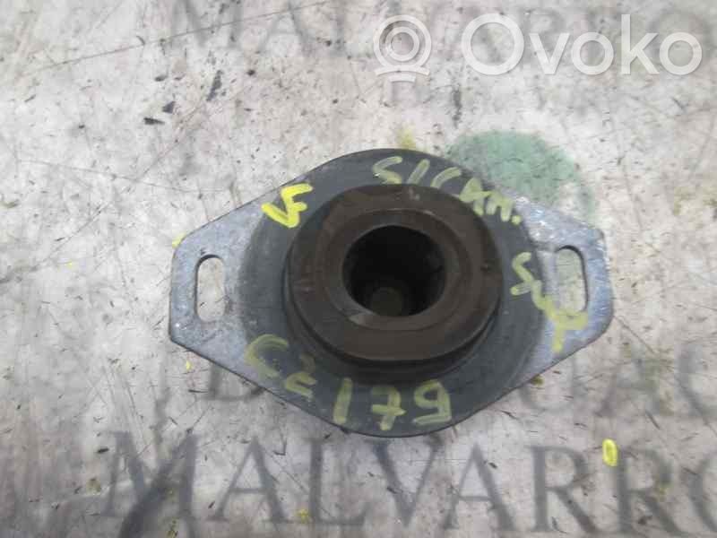 Peugeot 308 Soporte de la caja de cambios 