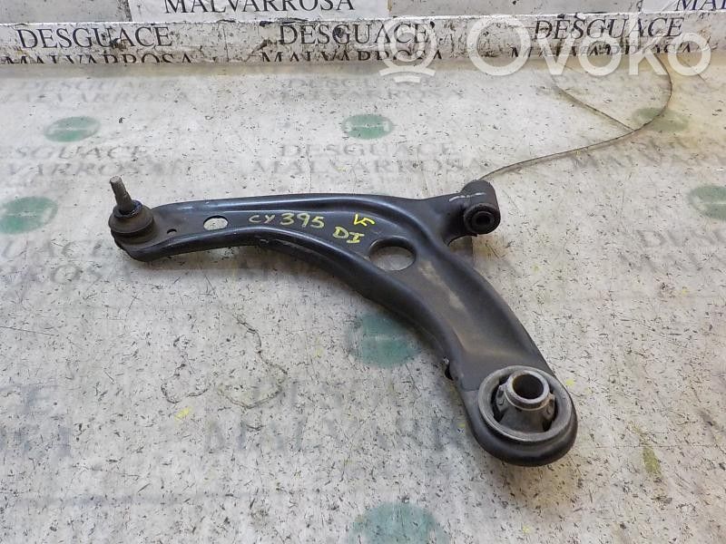 Toyota Yaris Braccio di controllo sospensione anteriore