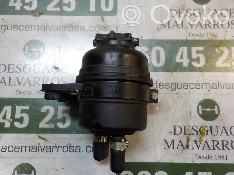 Bomba de freno   32416851217