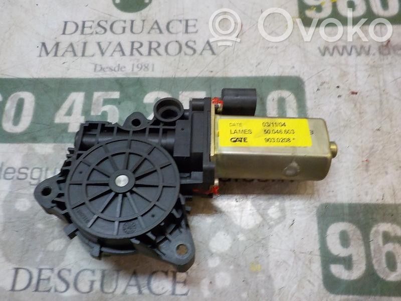 Lancia Musa Regulador de puerta trasera con motor 