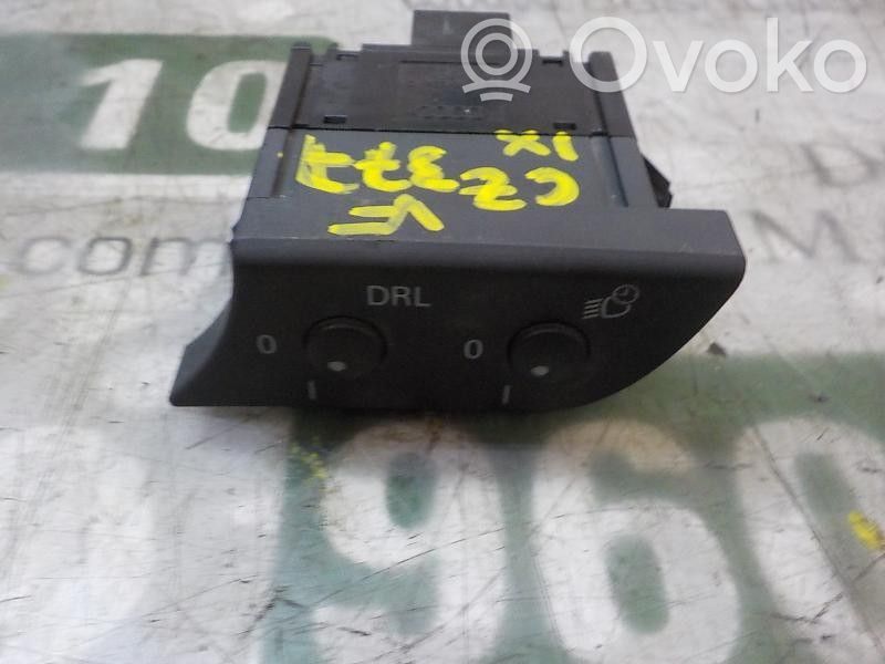 Autres unités de commande / modules   8E1919094D5PR,8E1919094D