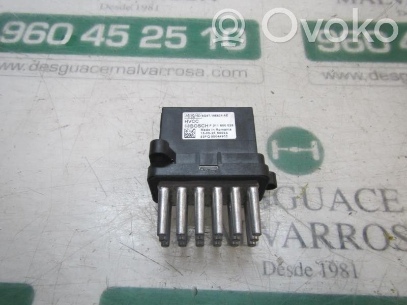 Ford Fiesta Motor aerotermă/rezistor ventilator 