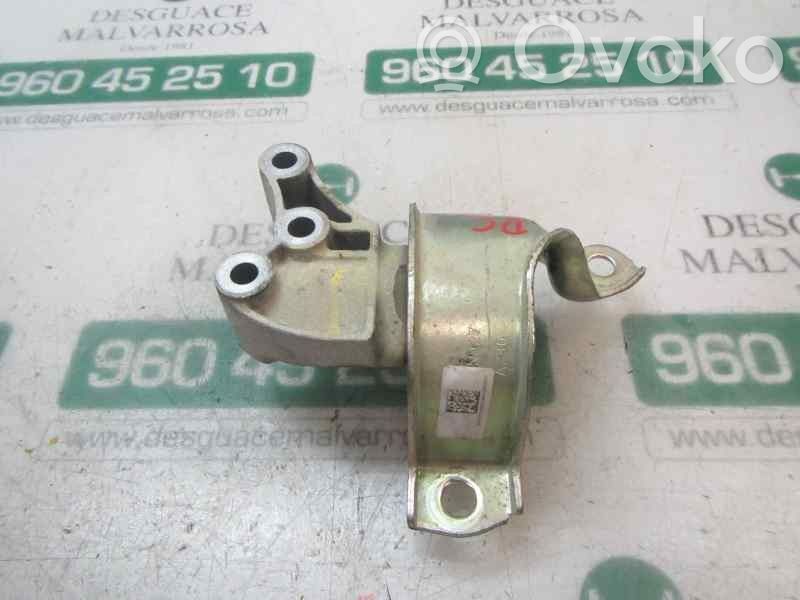 Fiat Panda III Engine mount bracket 