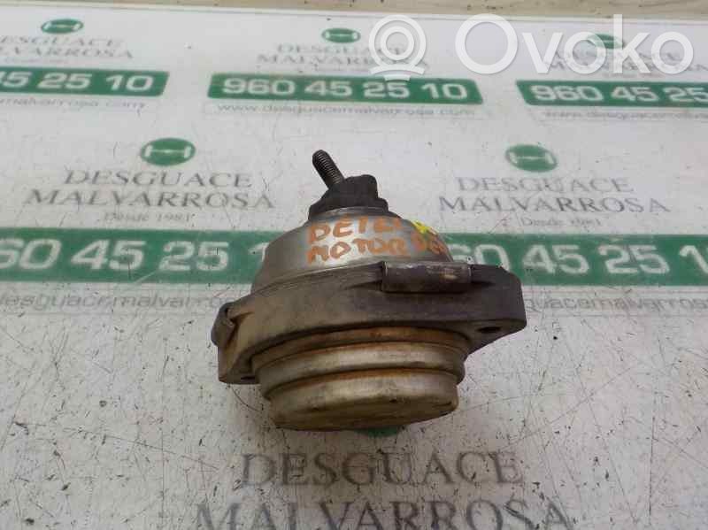 BMW X3 E83 Engine mount bracket 