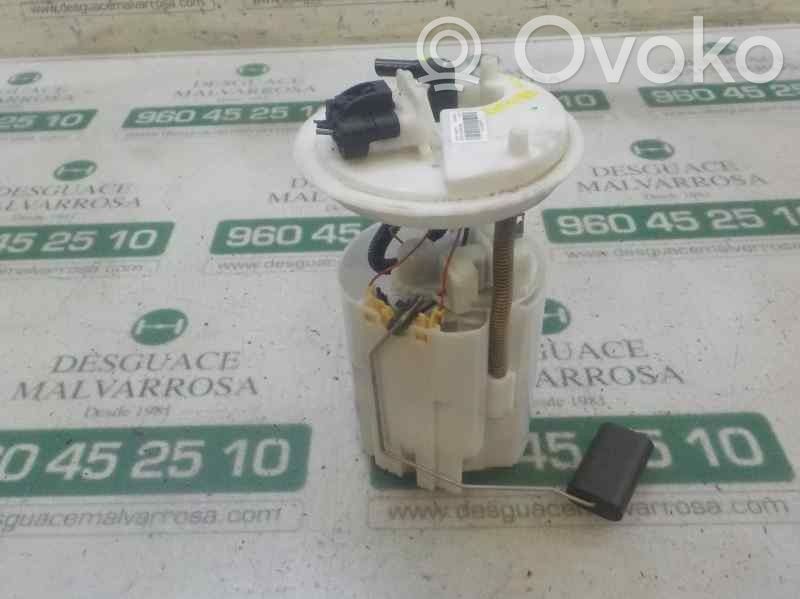 Opel Corsa E Pompa carburante immersa