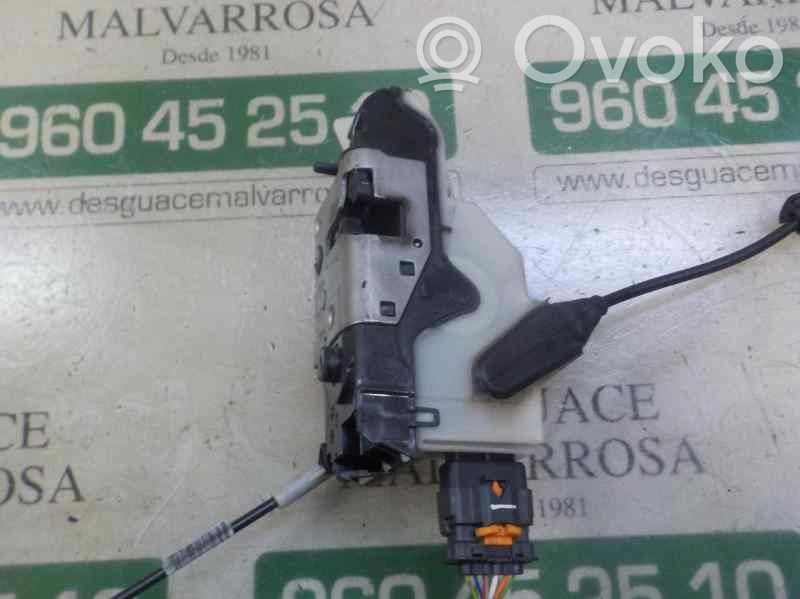 Peugeot 2008 I Serratura portiera anteriore 