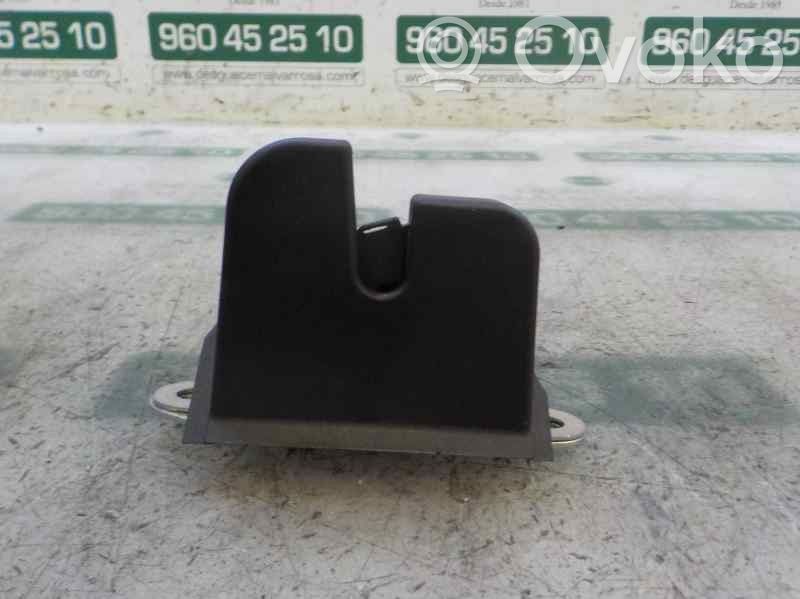Tailgate lock latch   2G6827505B9B9