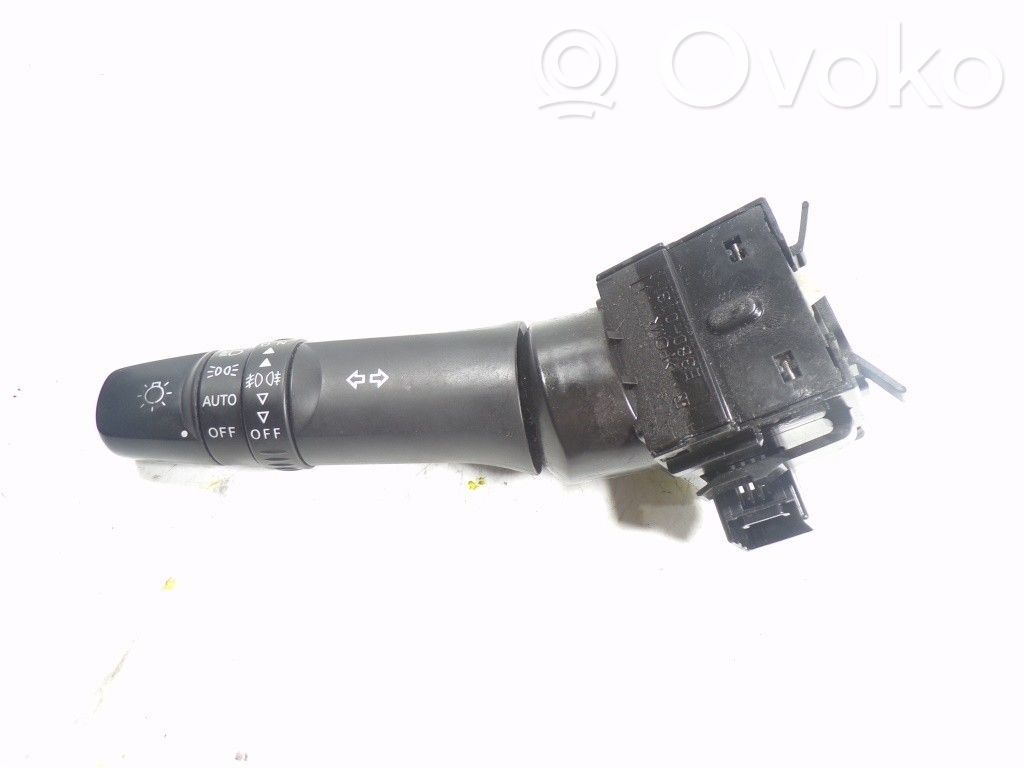Interruptor de control del panel de luces   8614A061