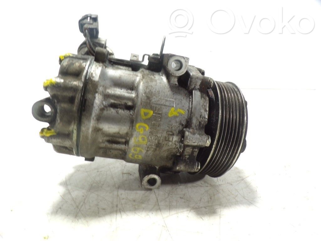 Ilmastointilaitteen kompressorin pumppu (A/C)   95513956,51893889