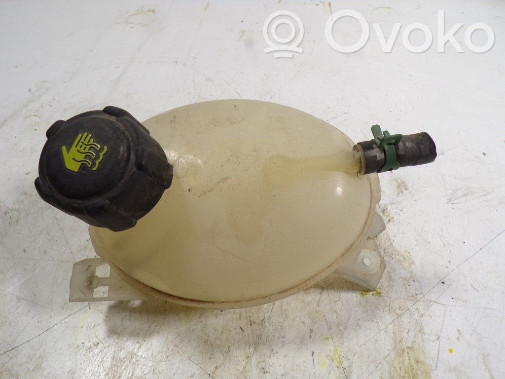 Vase d'expansion de carburant