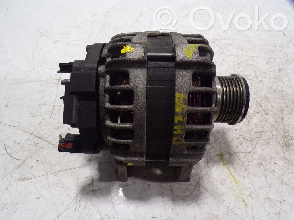 Alternador   231004EA0A,231004EA0AF,F000BL0825