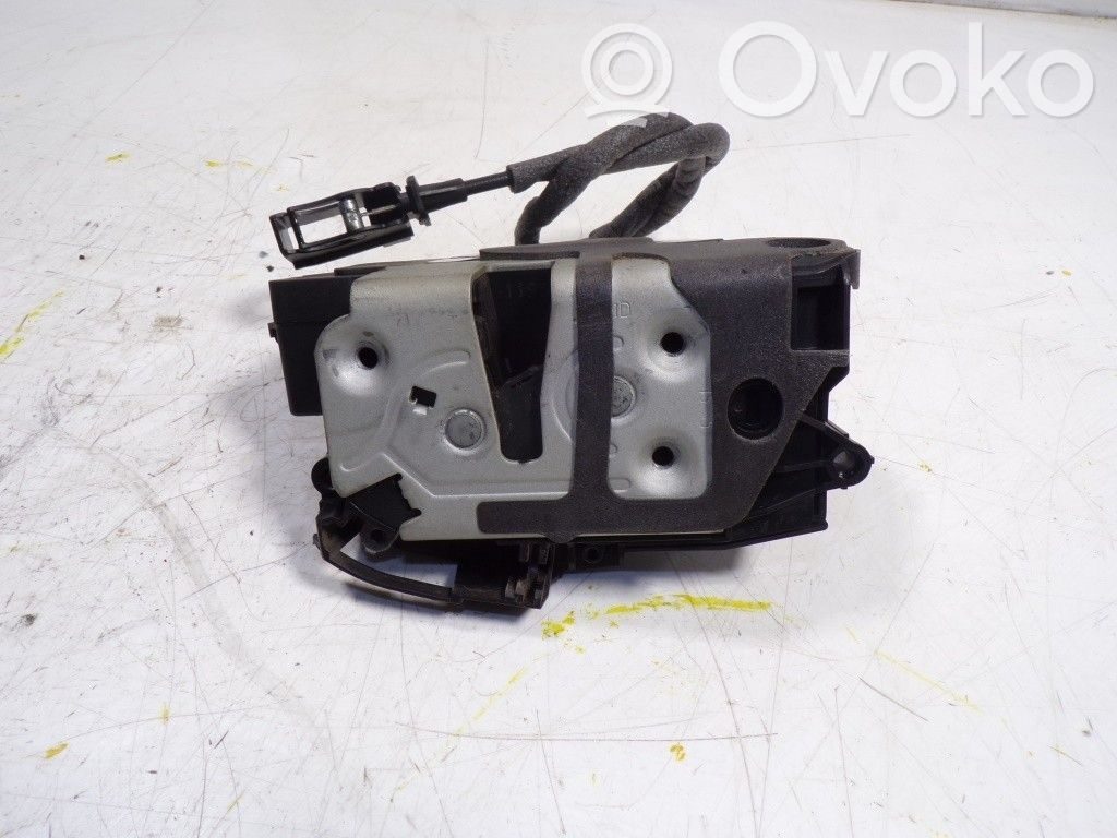 Etuoven lukko   2066073,921760105