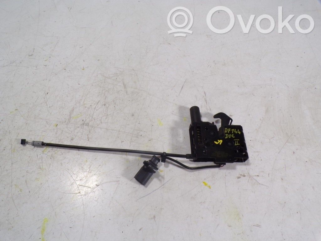 Audi A1 Kiinnityskoukku/-silmukka 