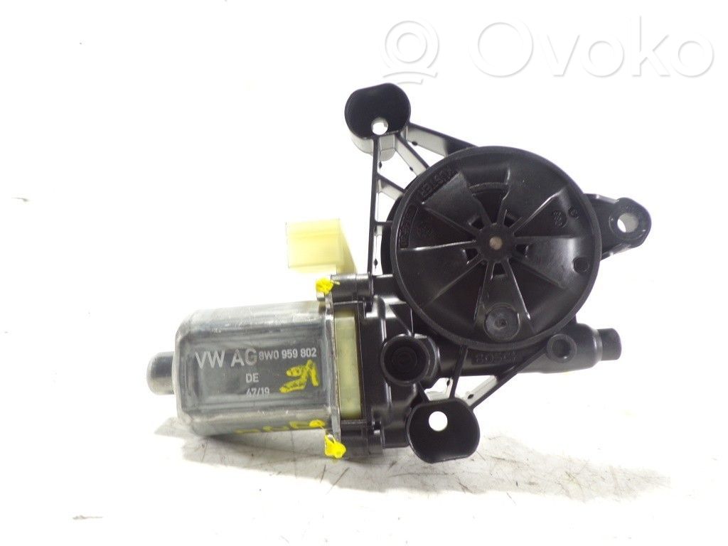 Regulador de ventanilla eléctrico de puerta delantera   8W0959802,8W0959802