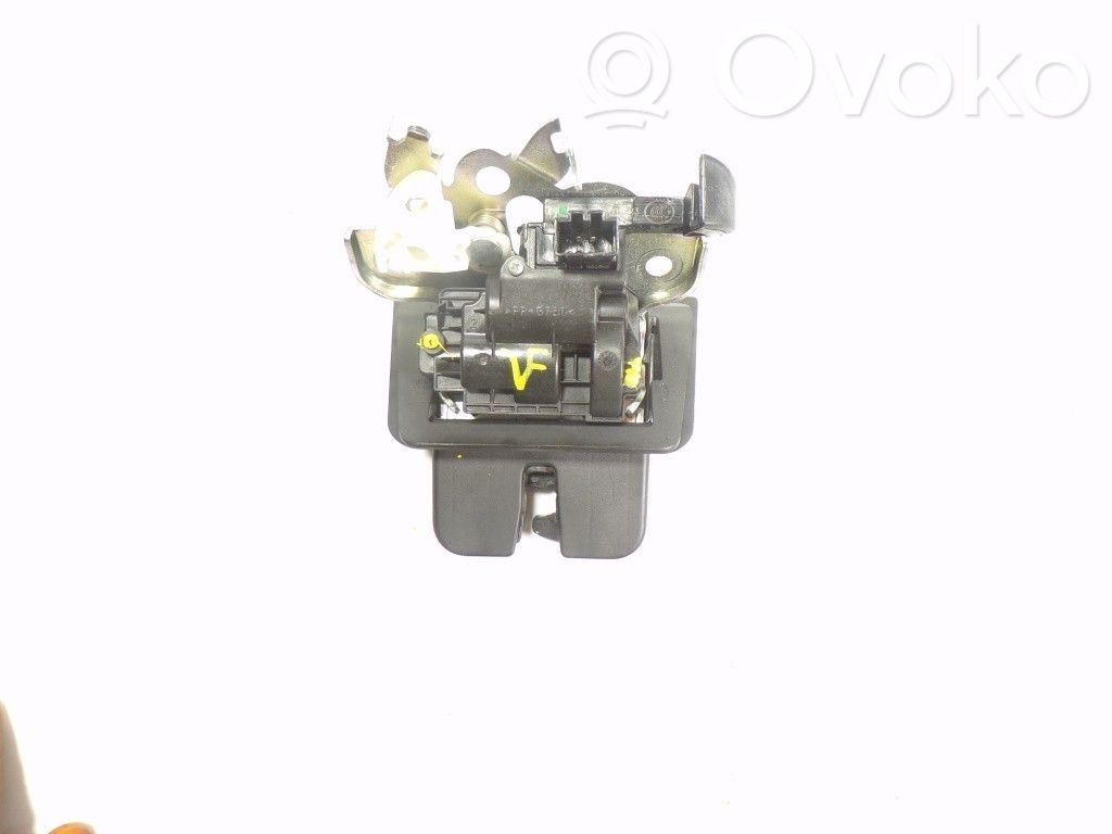 Audi A3 S3 8V Blocco chiusura del portellone