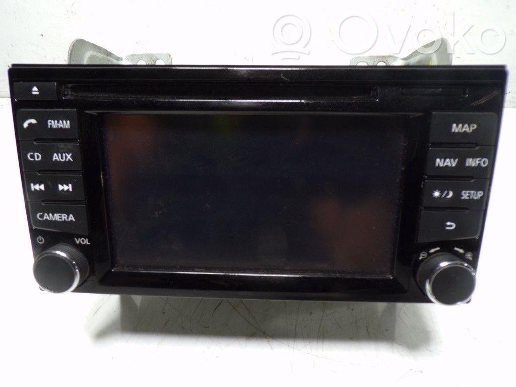 Nissan Juke I F15 Unitate principală radio/CD/DVD/GPS 