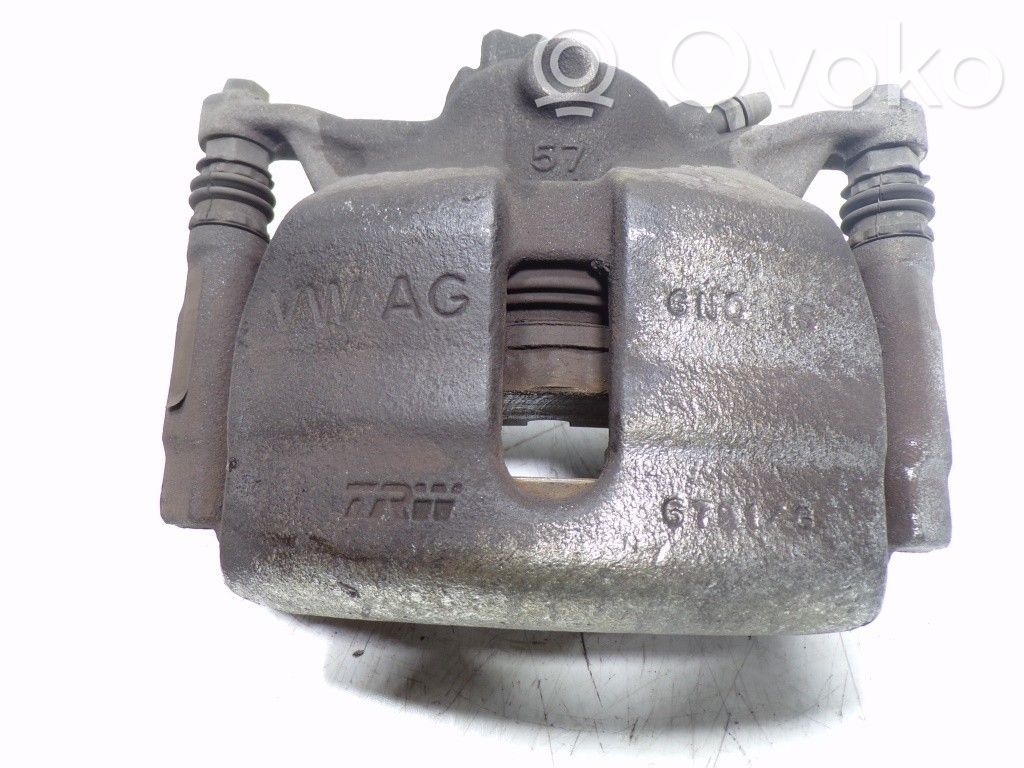 Bremssattel vorne   8V0615123