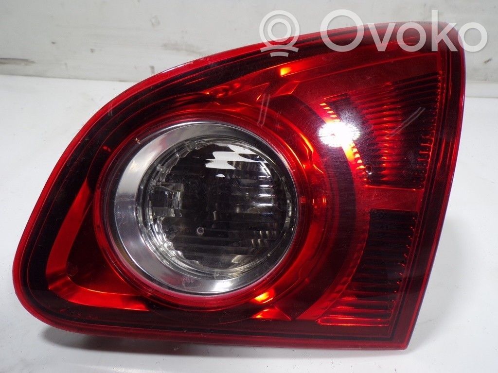 Nissan Qashqai+2 Feux arrière / postérieurs 