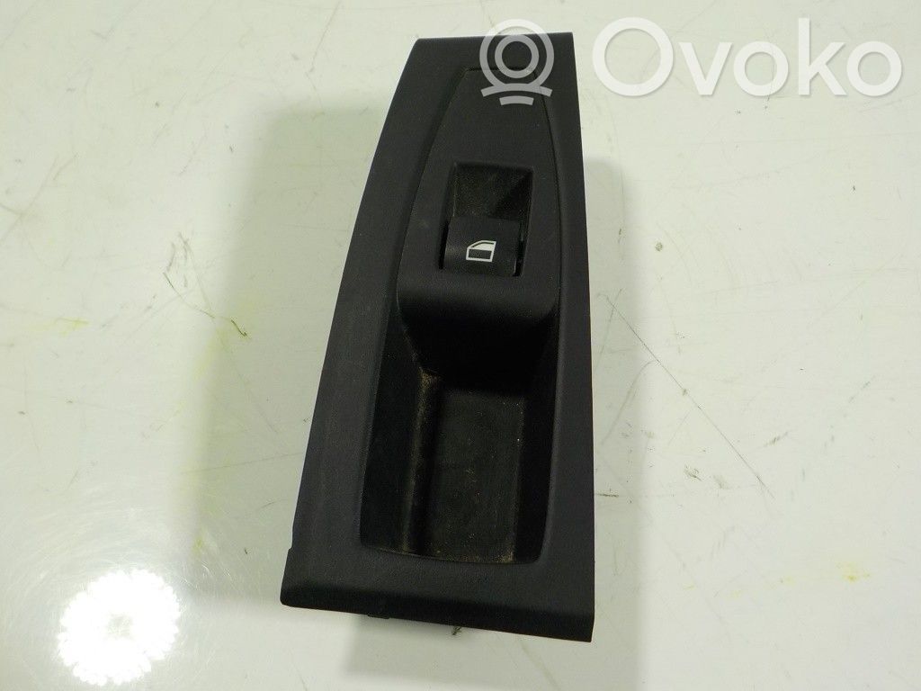 BMW 2 F22 F23 Interruttore di controllo dell’alzacristalli elettrico