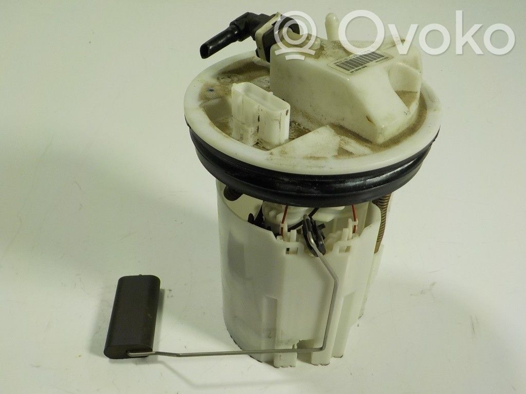 Ford C-MAX II Bomba interna de combustible 