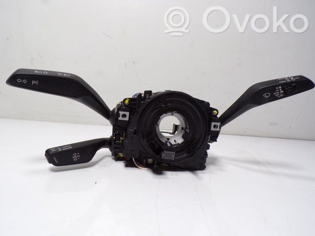 Audi A1 Commodo de clignotant 