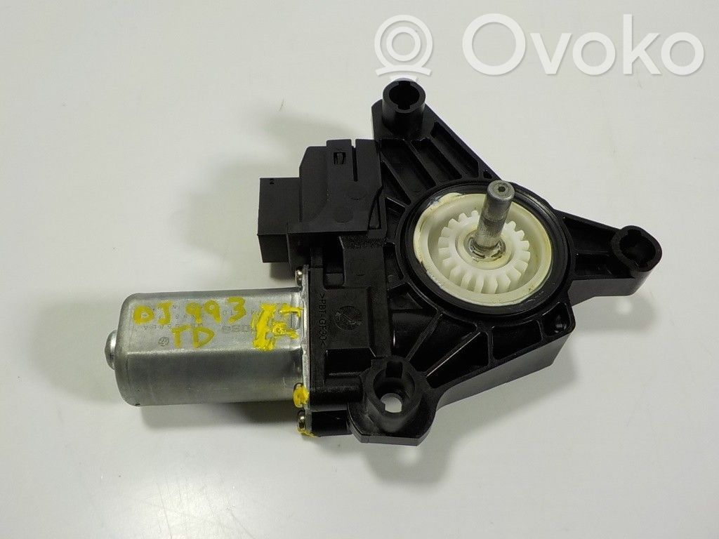Mercedes-Benz A W176 Alzacristalli della portiera posteriore con motorino