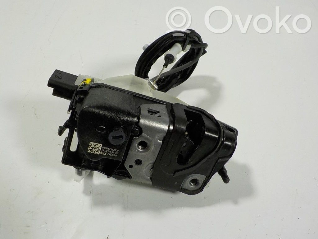 Front door lock   9826677980,266779