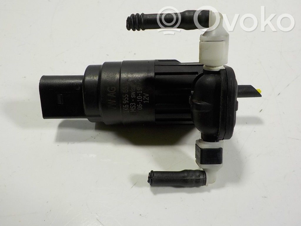 Windscreen/windshield washer pump   1K6955651,1K6955651