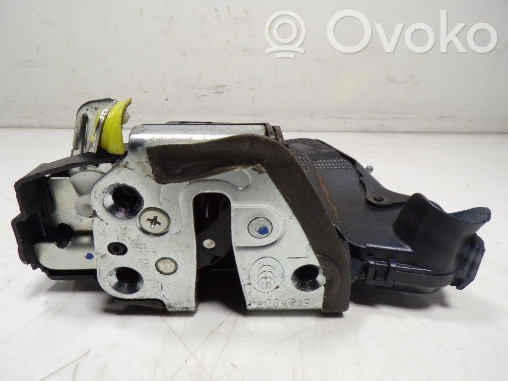 Toyota Auris E180 Serratura portiera anteriore