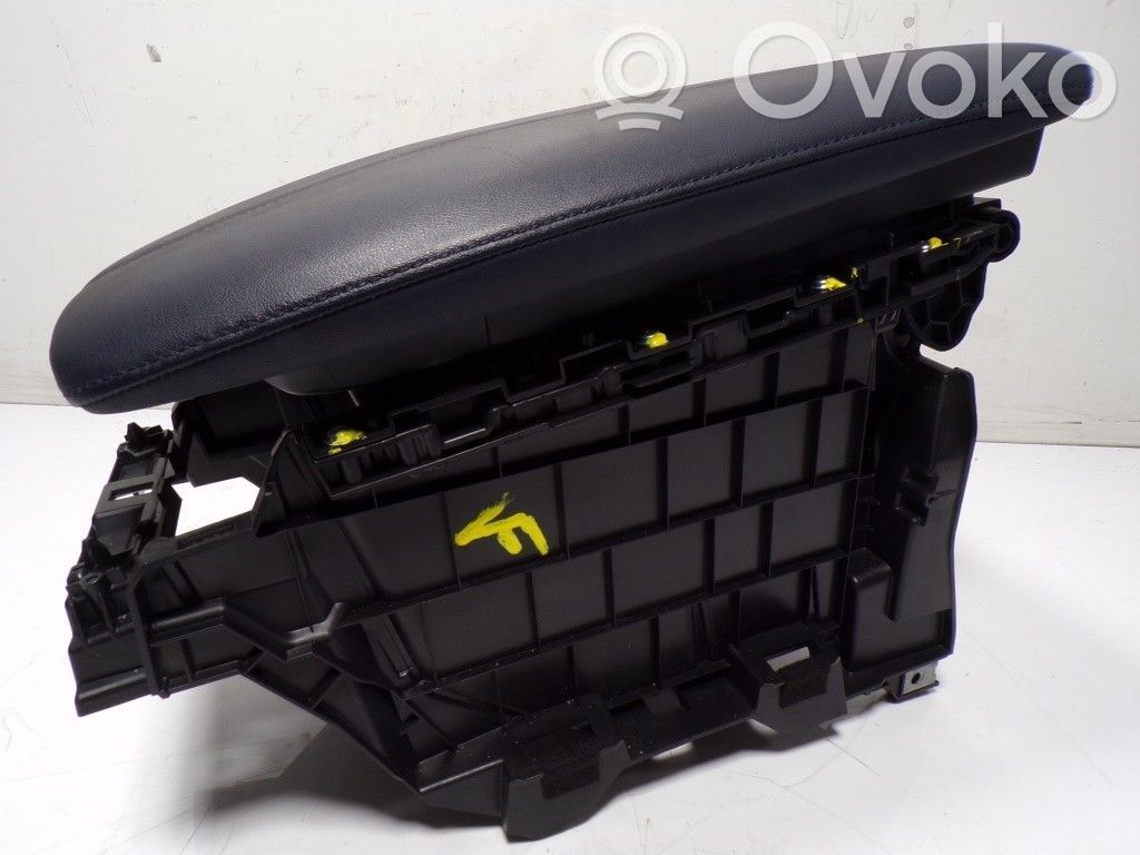 Mazda CX-30 Armrest 