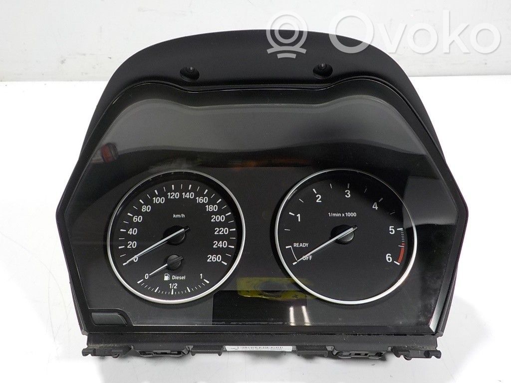 BMW 1 E82 E88 Nopeusmittari (mittaristo) 