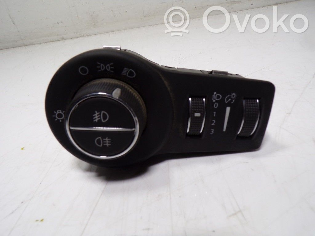 Fiat 500X Interruptor de control del panel de luces 